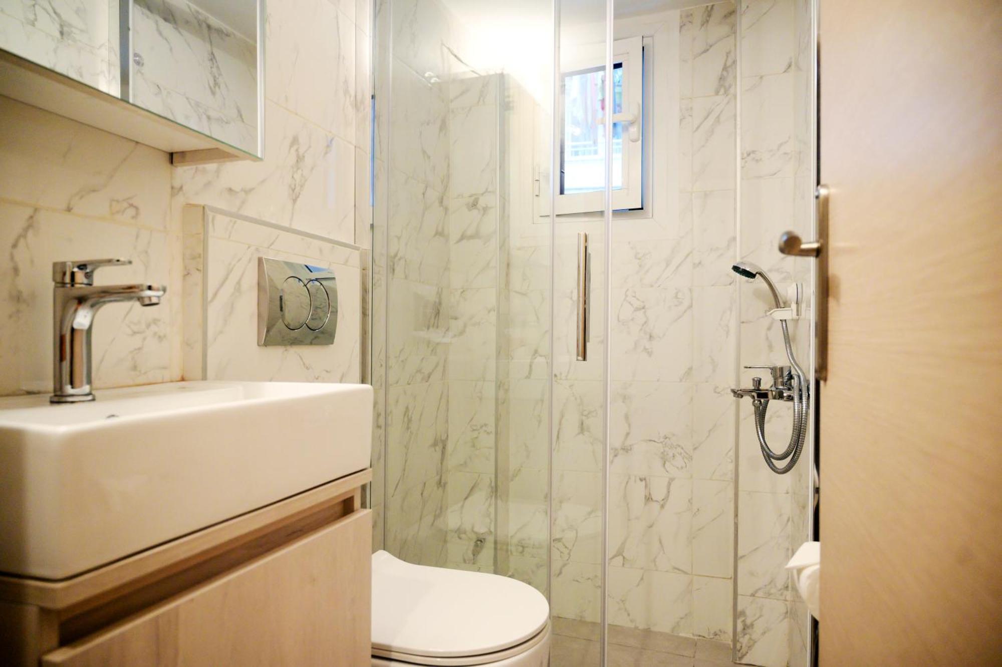 Modern Downtown Flat By Golden H&R Apartment Thessaloníki Ngoại thất bức ảnh