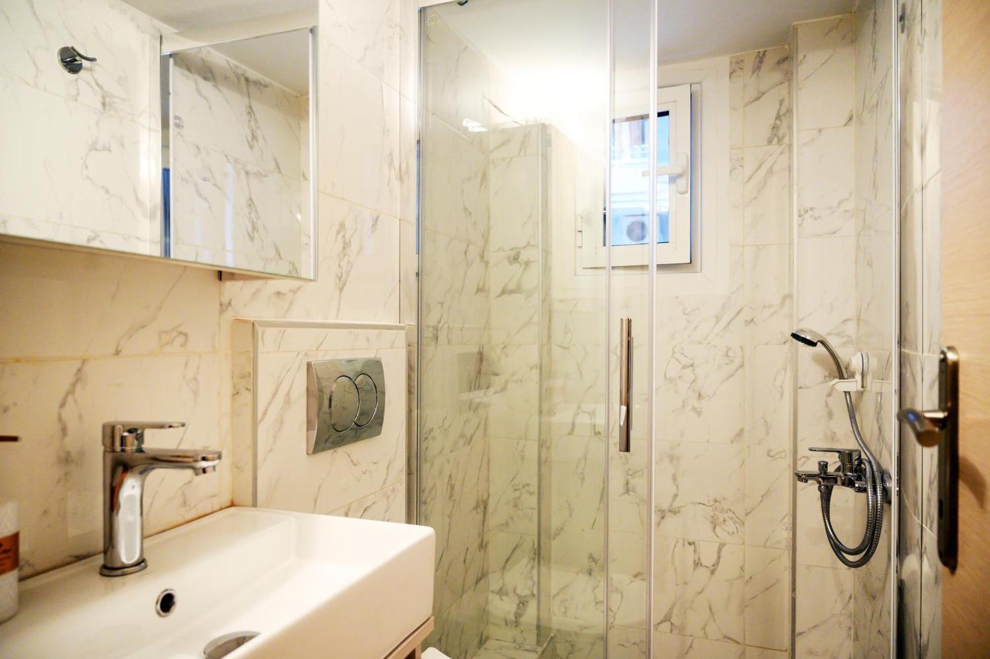 Modern Downtown Flat By Golden H&R Apartment Thessaloníki Ngoại thất bức ảnh